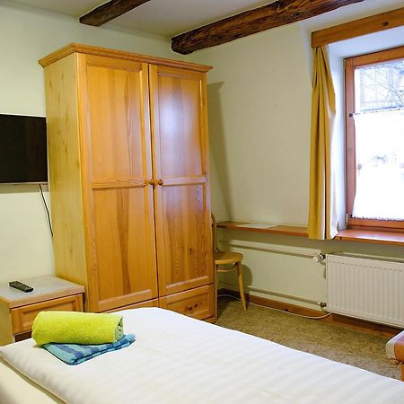 Penzion Pod Branou Poprad Luaran gambar