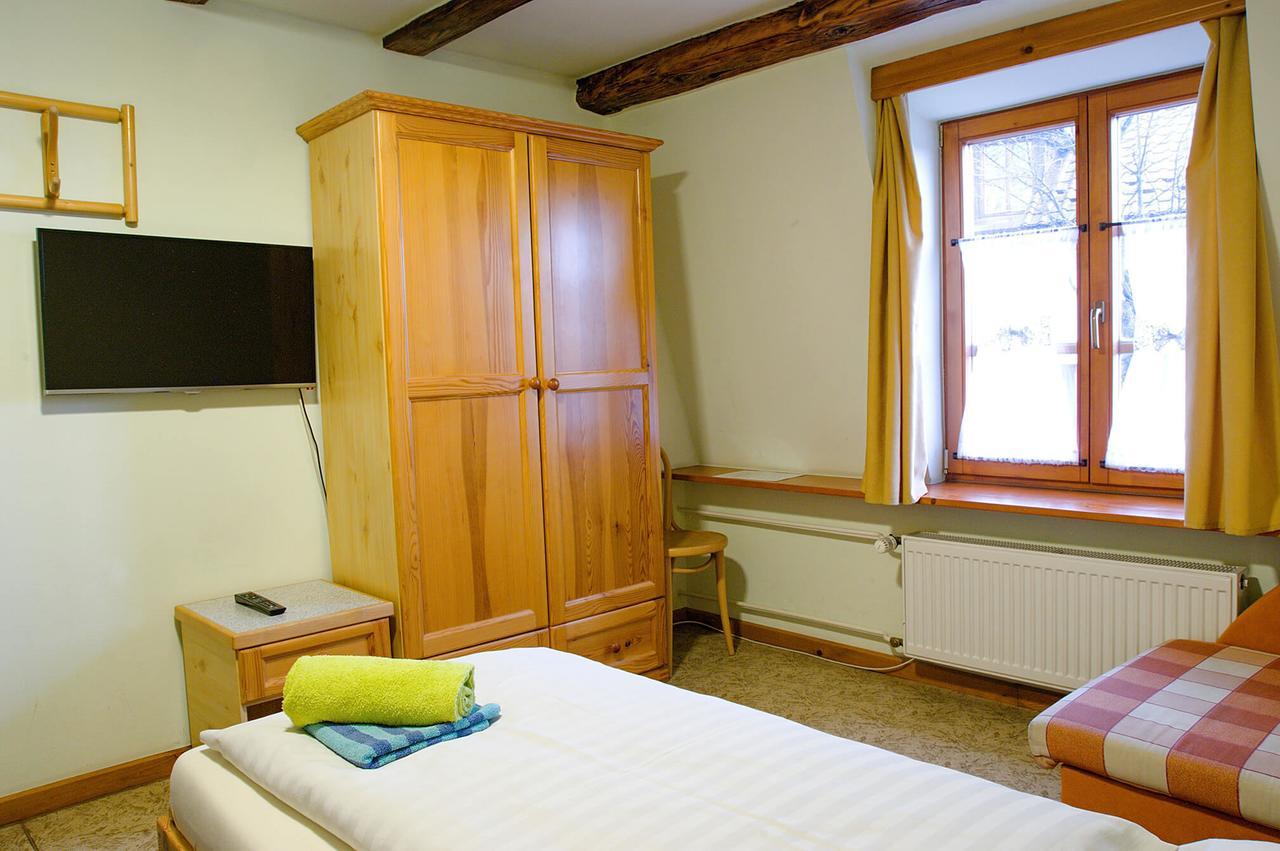 Penzion Pod Branou Poprad Luaran gambar