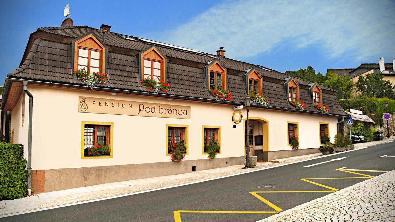 Penzion Pod Branou Poprad Luaran gambar
