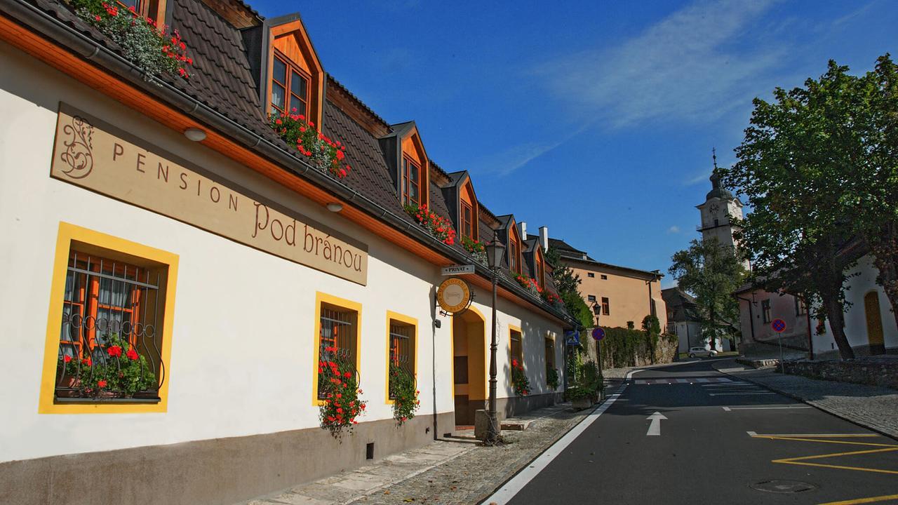 Penzion Pod Branou Poprad Luaran gambar